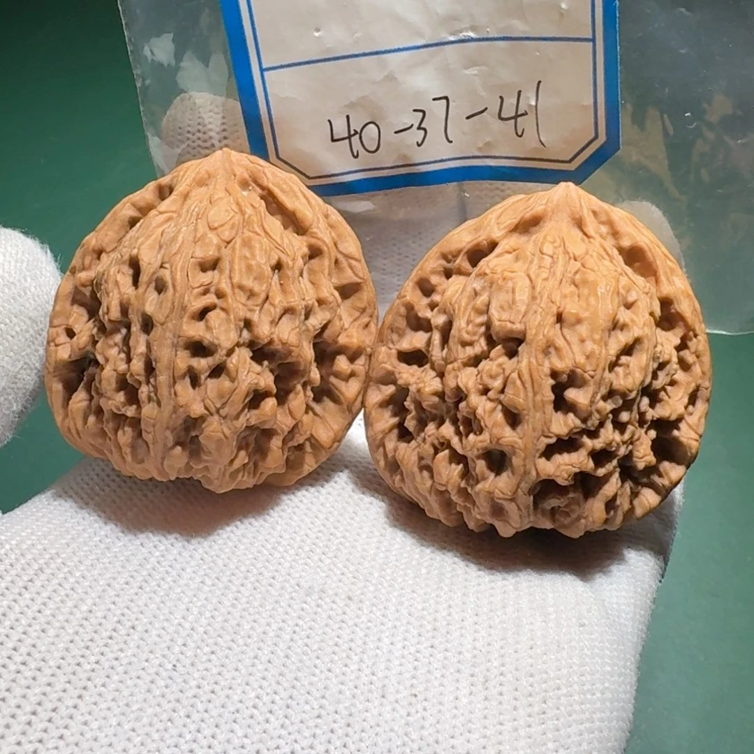 吊坠文玩核桃00020一代村将黄皮