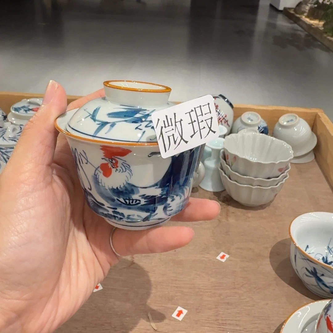 釉下手绘茶具微瑕