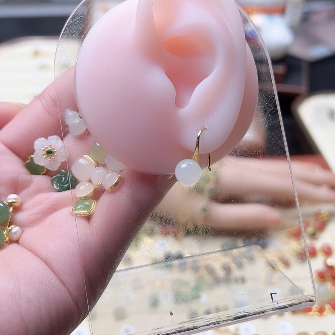 和田玉银S925镶嵌耳饰