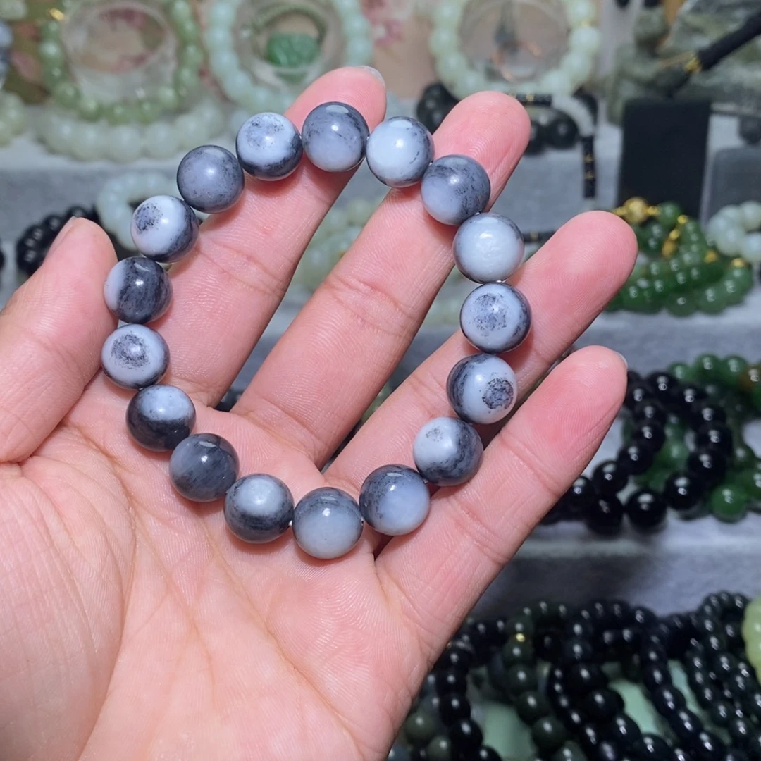 亚***猫和田玉未镶嵌手链