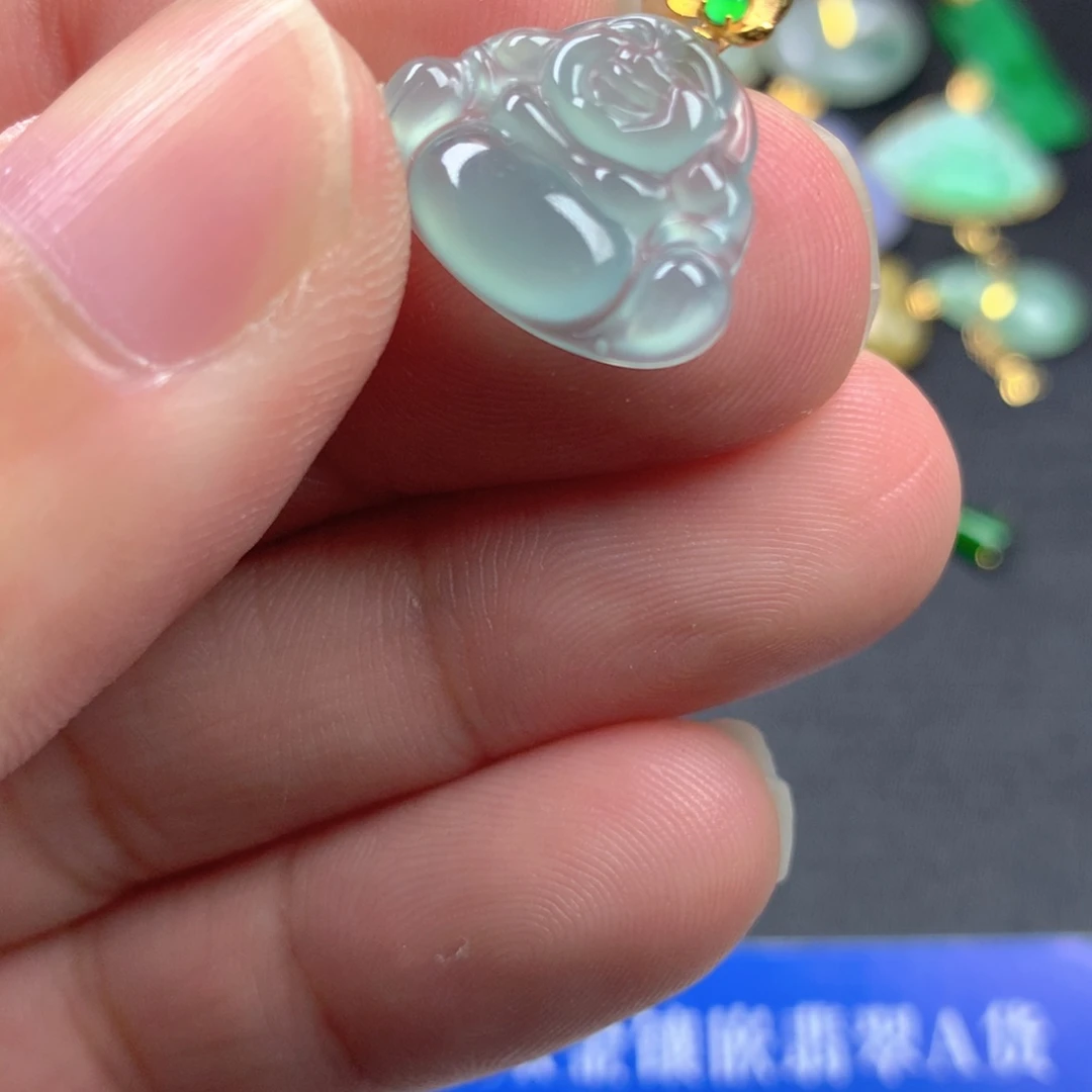 【闪购商品】颈饰18K金镶嵌翡翠翡翠