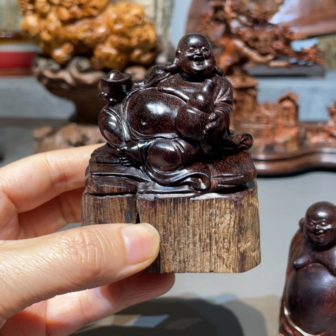 D***l檀香紫檀（小叶紫檀）弥勒工艺品