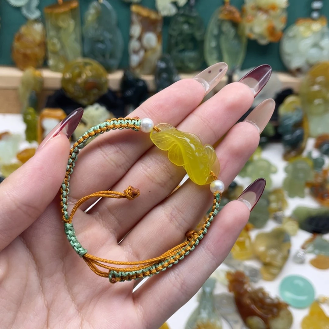 蛇纹石玉吊坠(不含链)未镶嵌