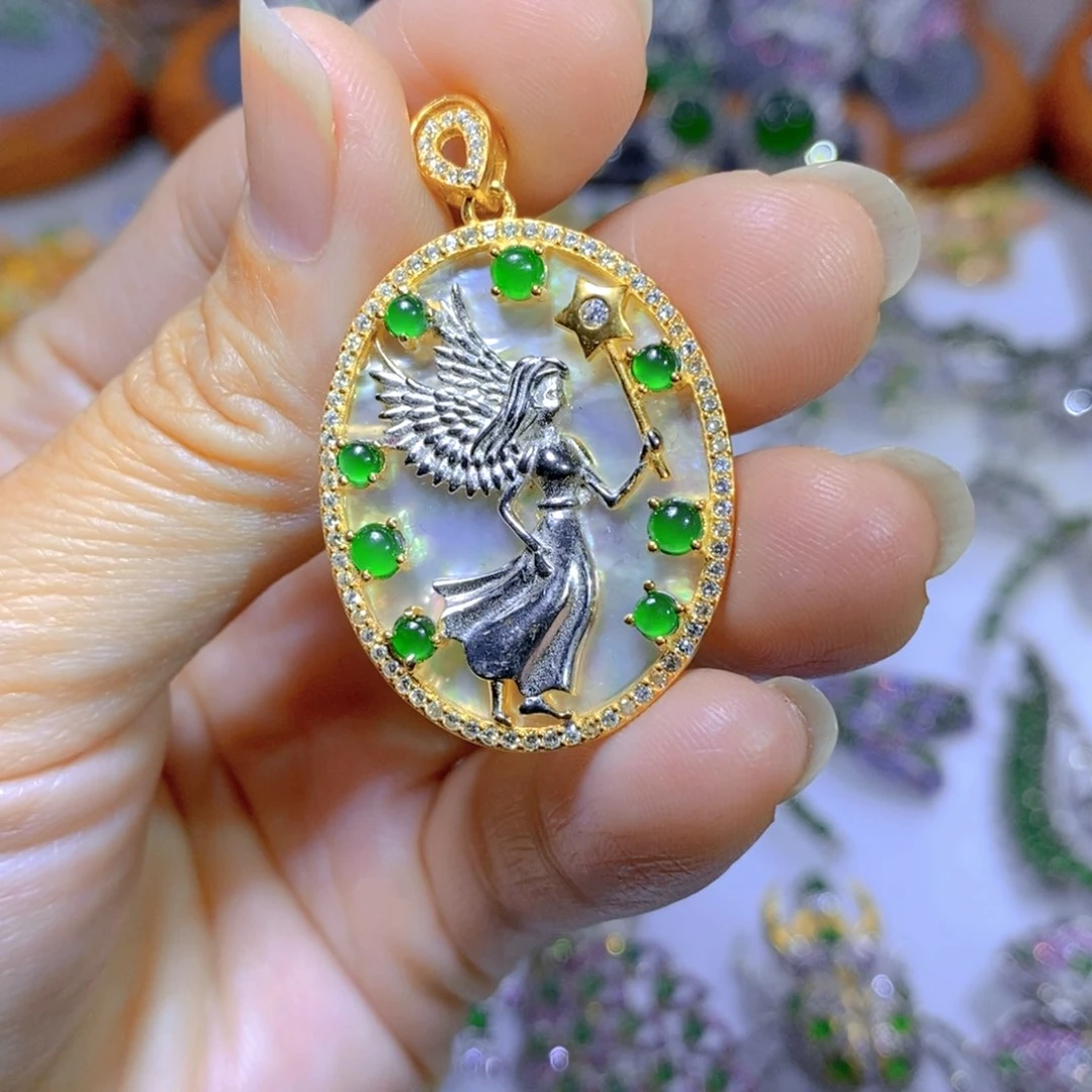 翡翠颈饰银S925镶嵌天然翡翠