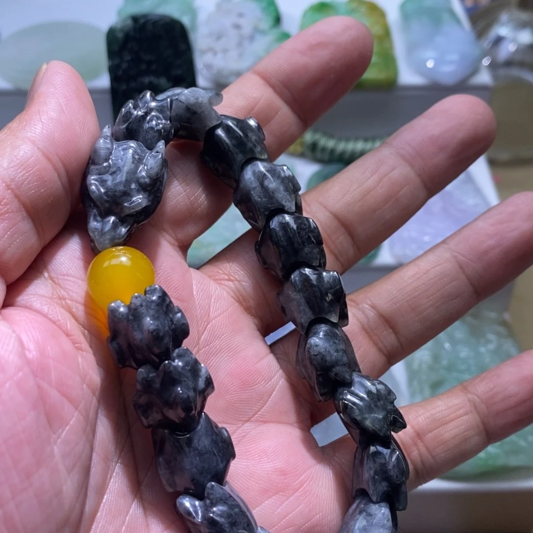 【闪购商品】翡翠颈饰未镶嵌111111111111111