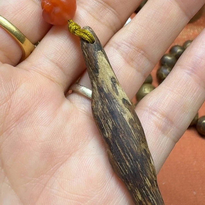 大叶紫檀（黑酸枝木类）