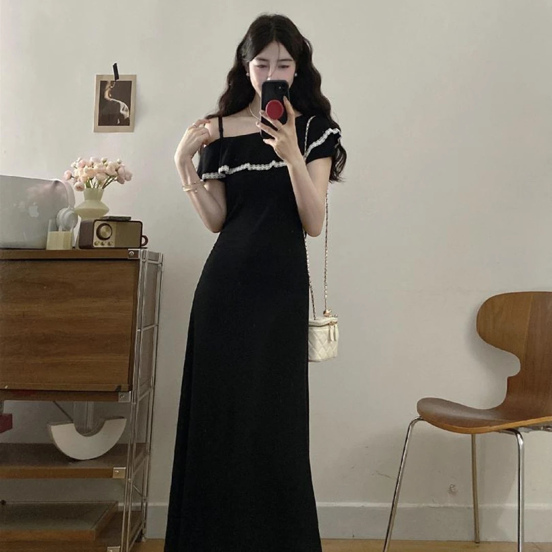 小个子气质显瘦时尚设计感荷叶边连衣裙女夏季斜肩吊带长裙小黑裙