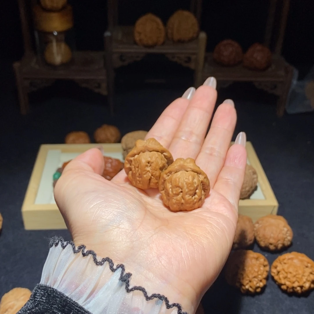 落***雪吊坠文玩核桃蛙蛙29