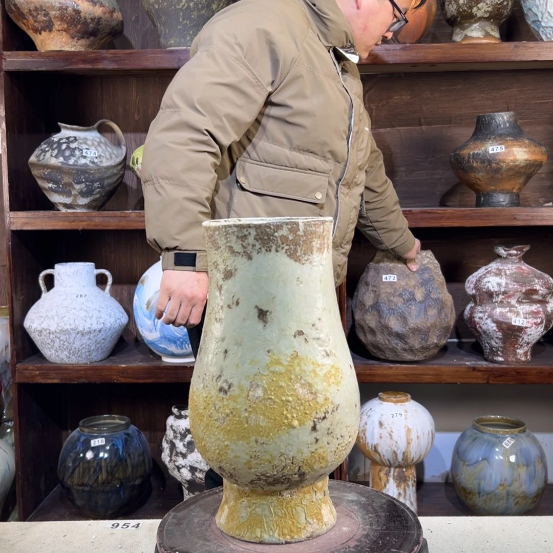 摆件519华庭街上釉色狼啊