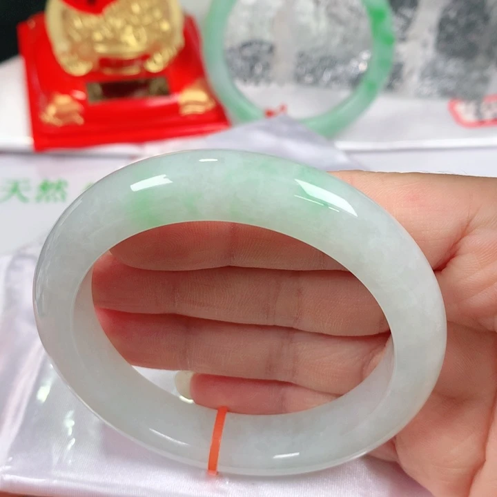 未镶嵌手镯翡翠   编号ZD1250 正圈56