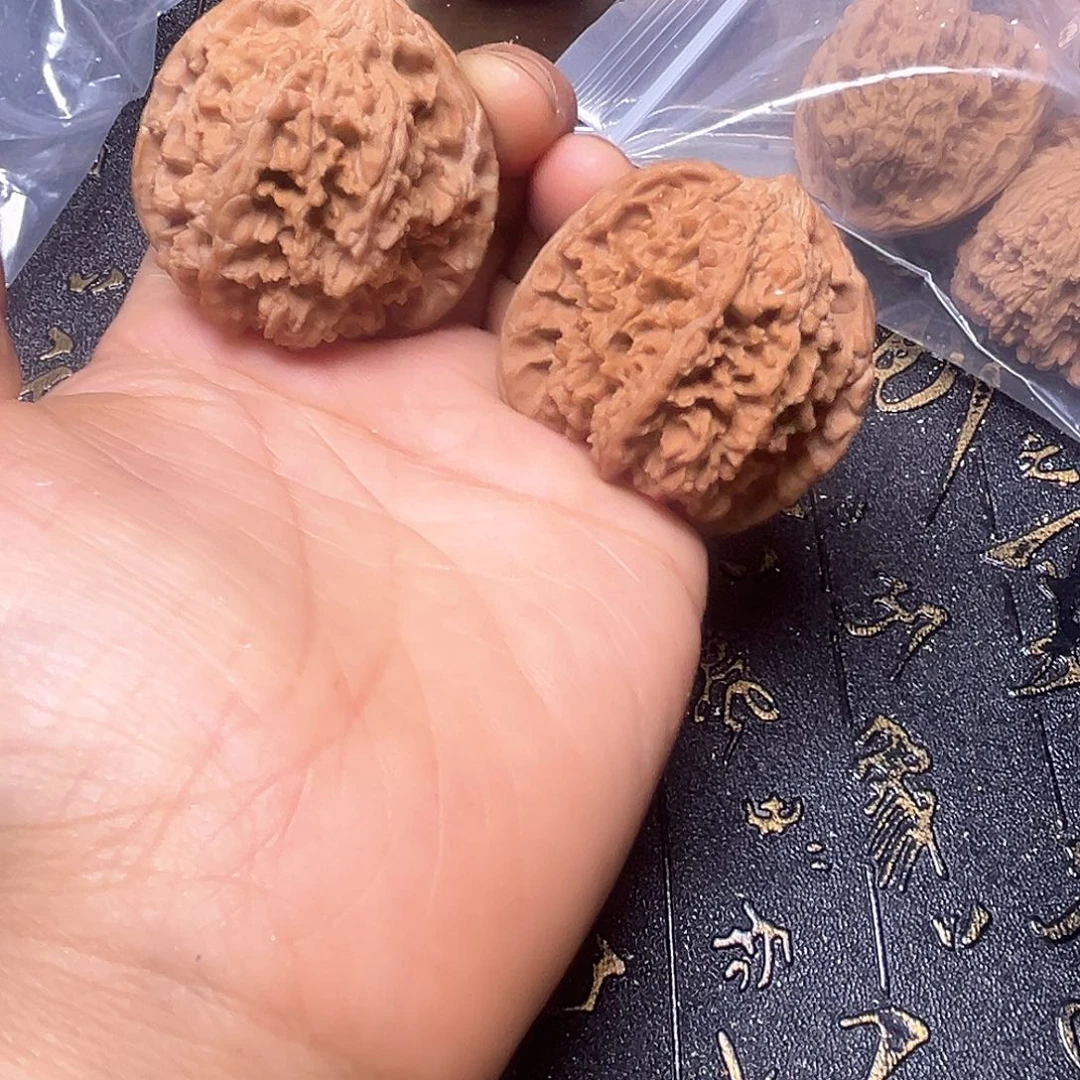 把件文玩核桃满天星