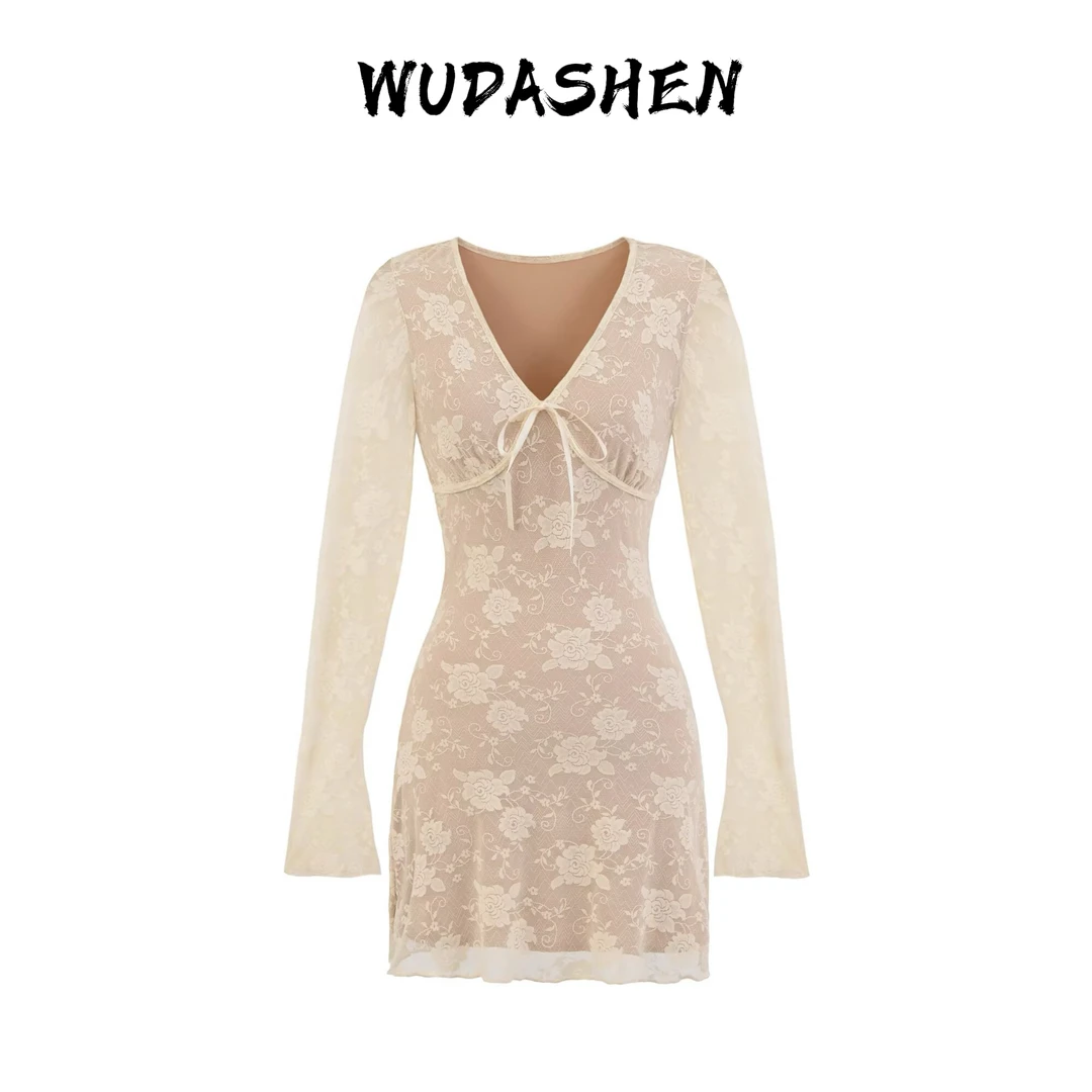 【你伍老板娘】“金丝雀2.0”古早双层蕾丝喇叭袖长袖深v连衣裙木耳边