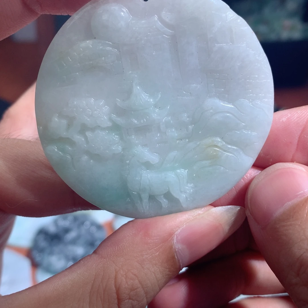 翡翠未镶嵌颈饰翡翠