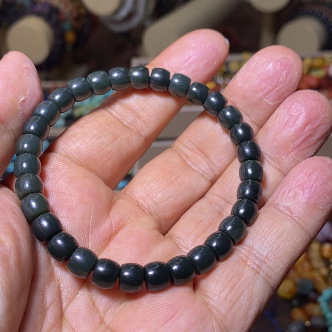 和田玉未镶嵌珠宝奇石配饰