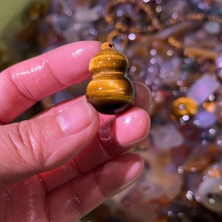 玛瑙/玉髓未镶嵌珠宝奇石