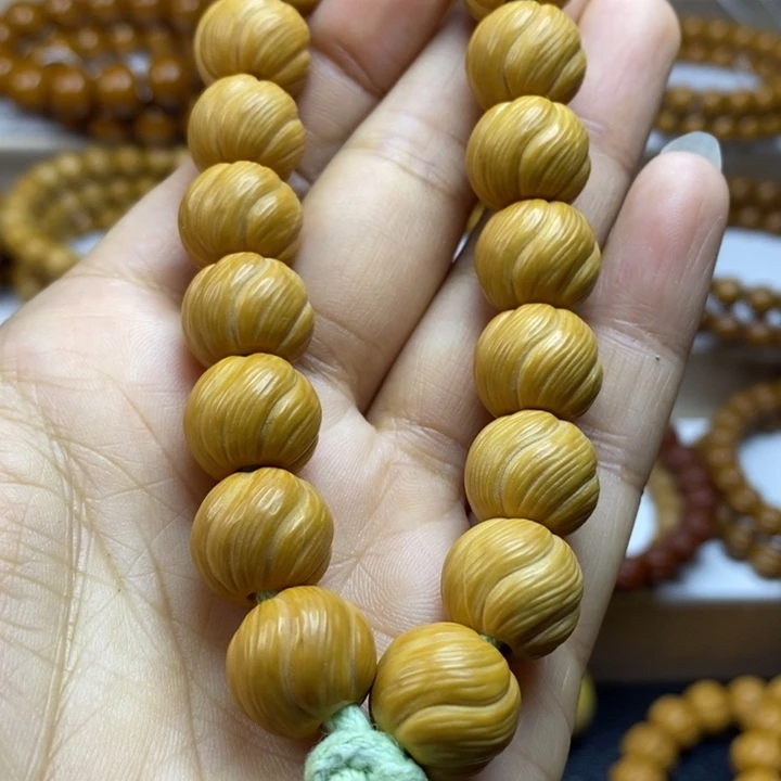 手串猴头核桃猴头