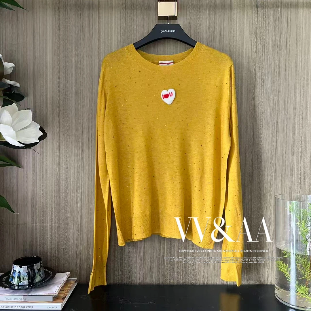 VV&AA  字母爱心胸针烫钻针织打底衫 CP4851