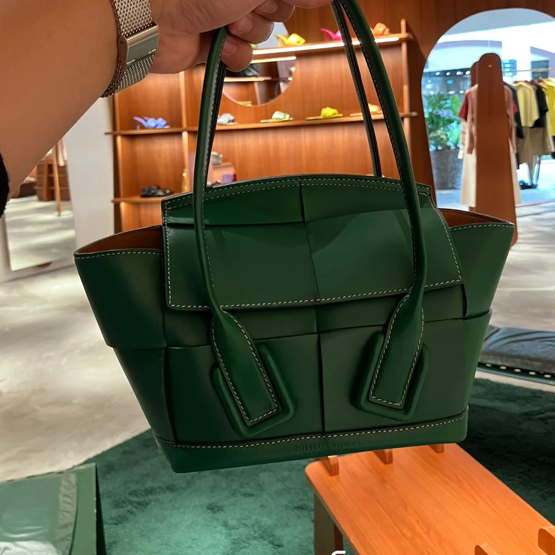 95新 BOTTEGA VENETA/葆蝶家 葆蝶家/单肩包/3898