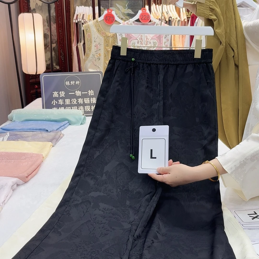 素***和非遗传承人和文化遗产保护工作