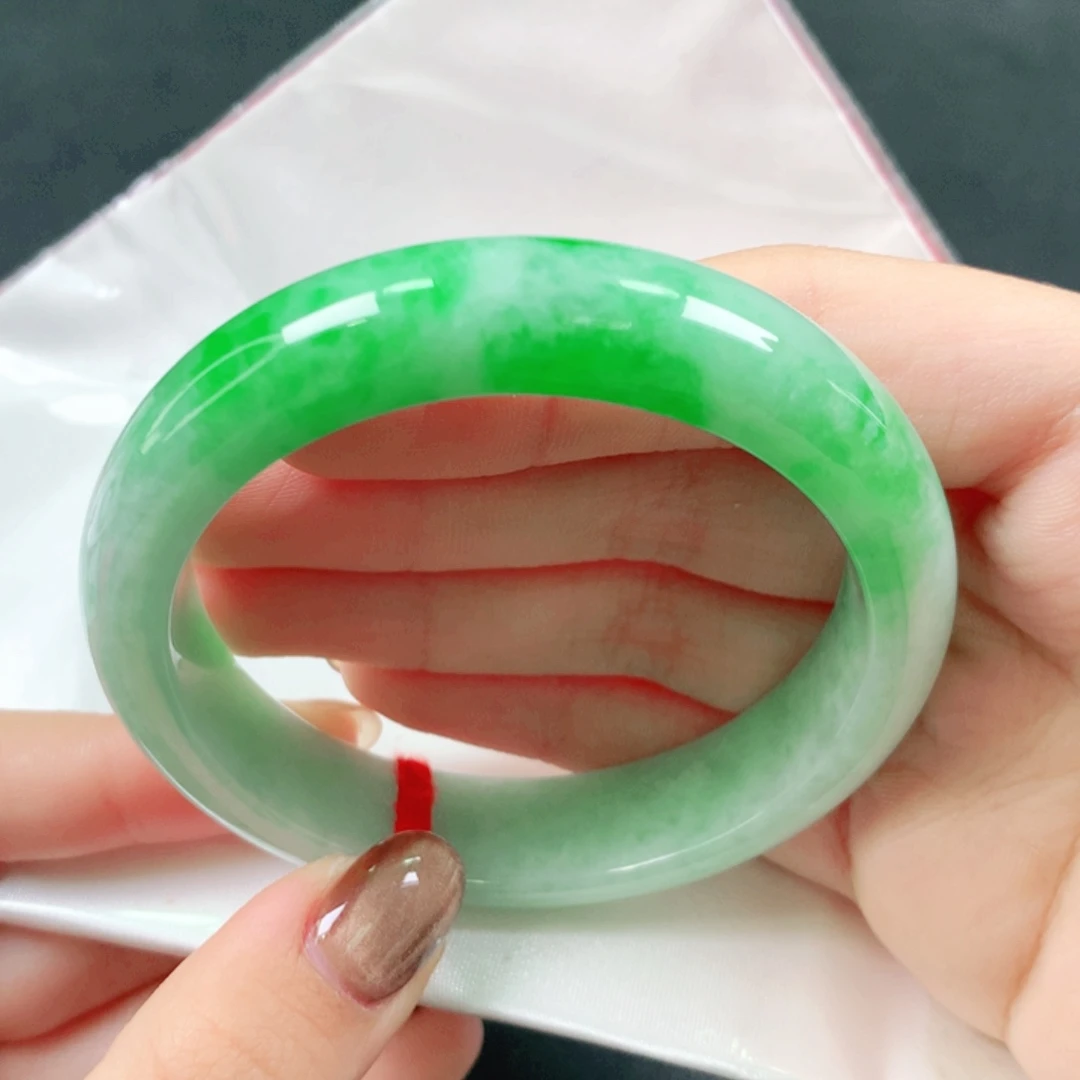 明***好翡翠未镶嵌手镯56圈036
