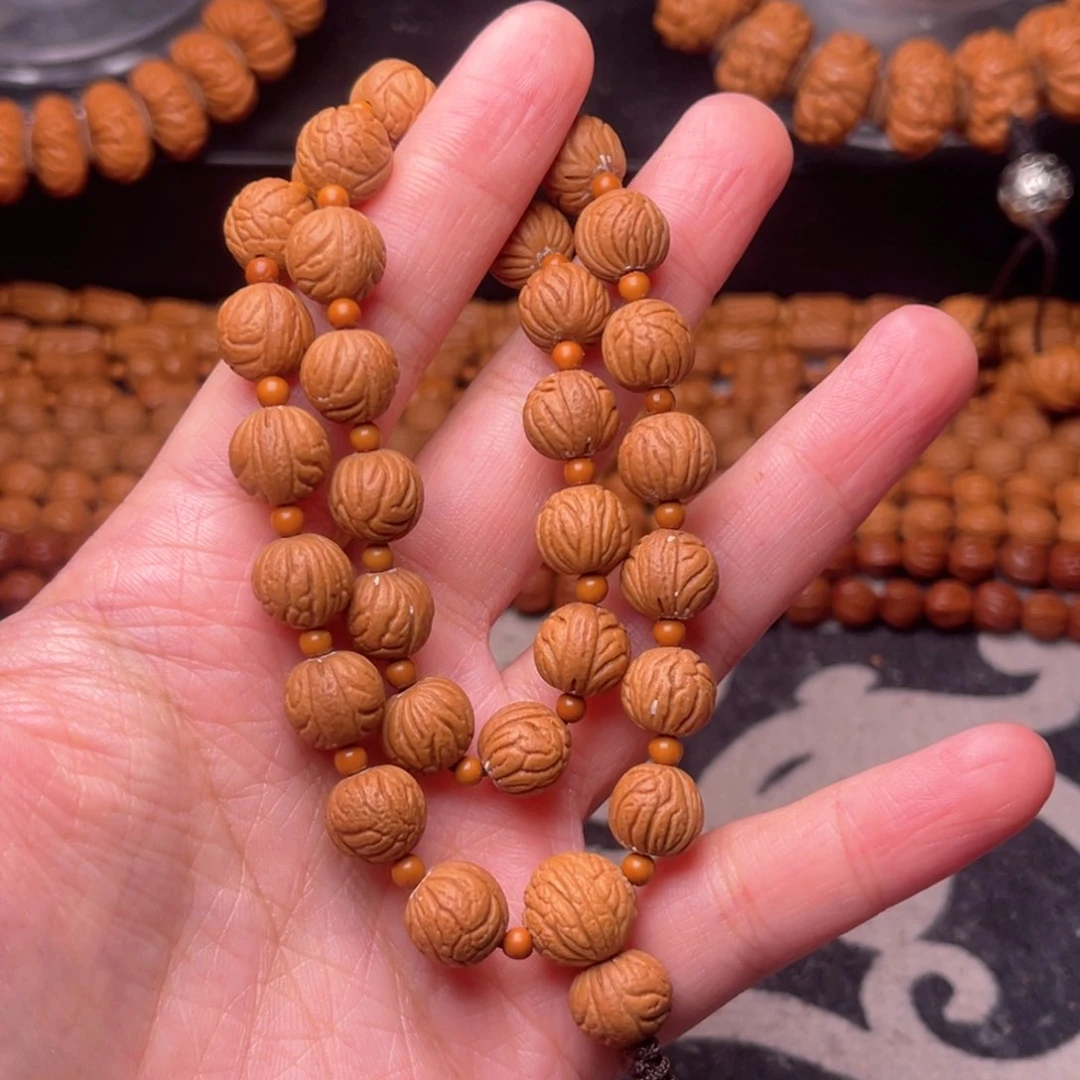 把件桃核洪**头龙纹桃核1