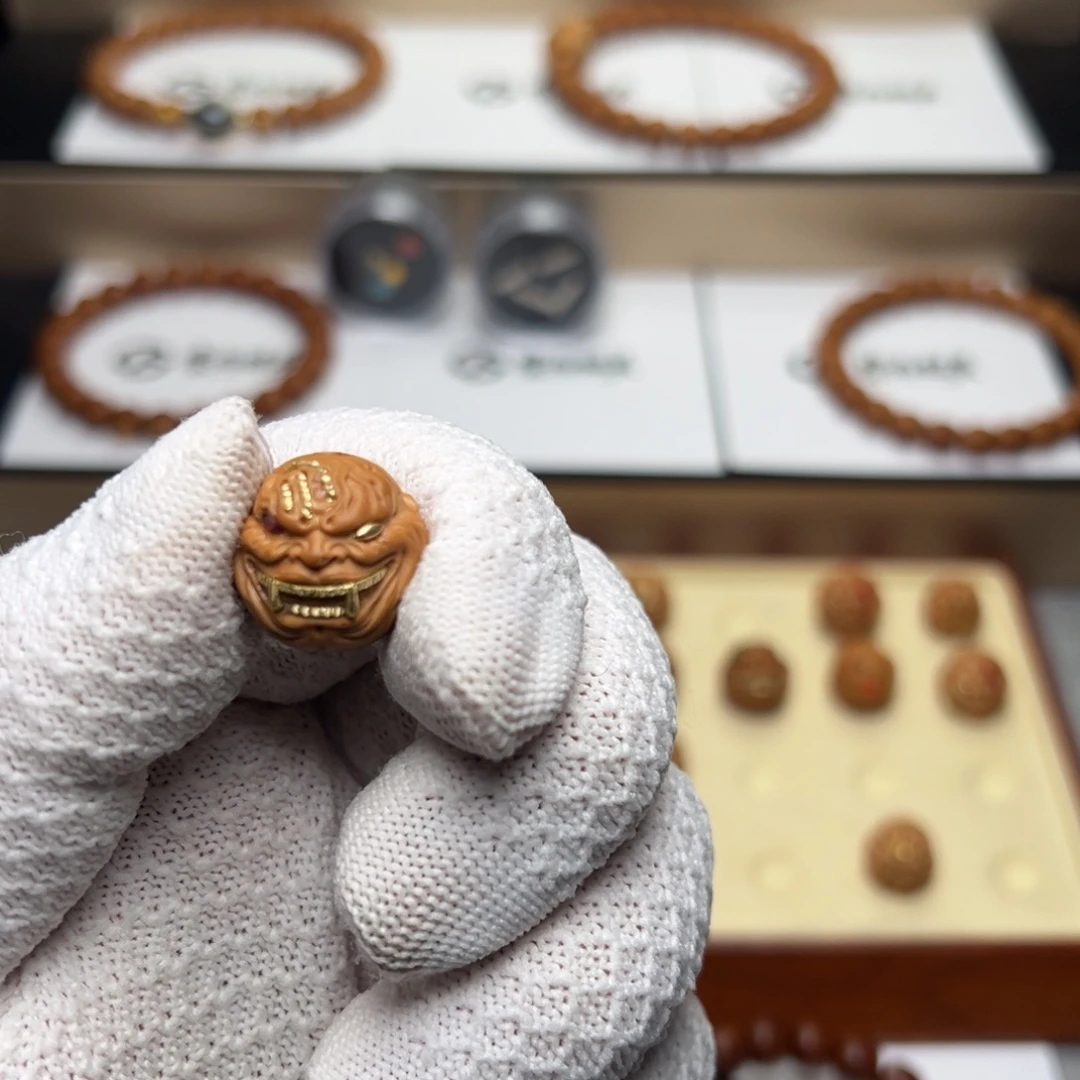 k***阿猴头核桃吊坠异瞳恶僧