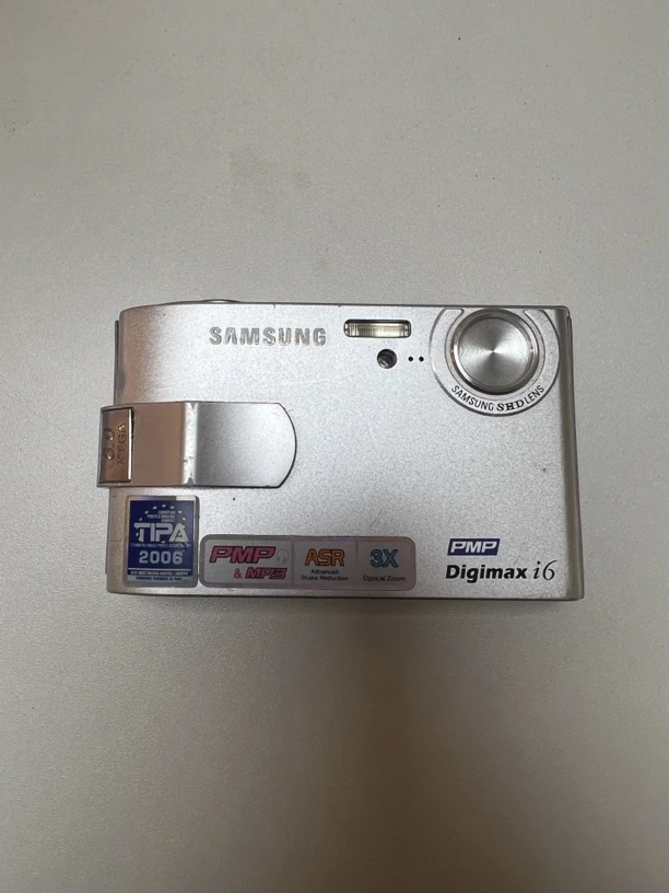 9新 Samsung/三星 三星i6数码相机 拍照冷白 学生随身便携照相