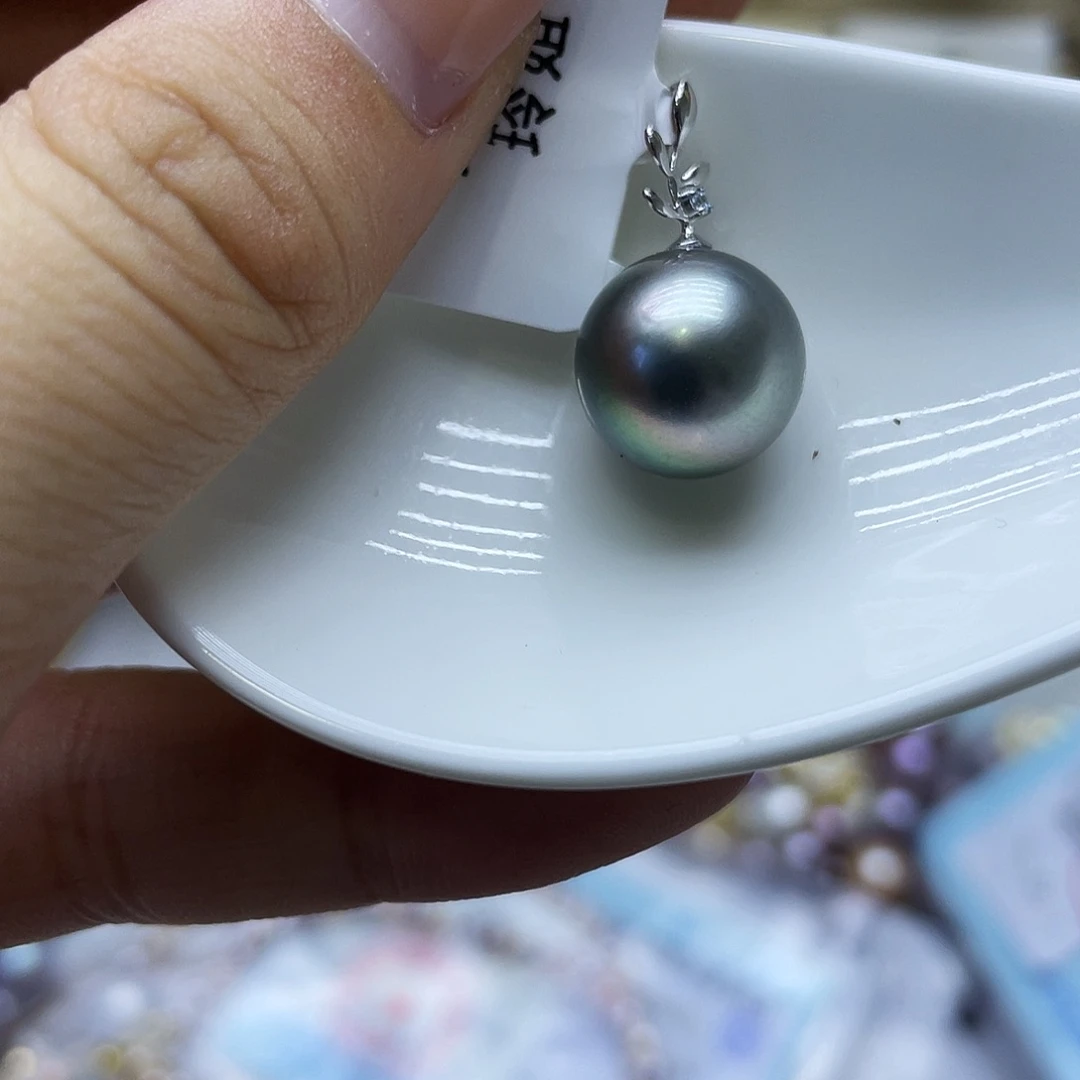 颈饰18K金镶嵌海水珍珠4