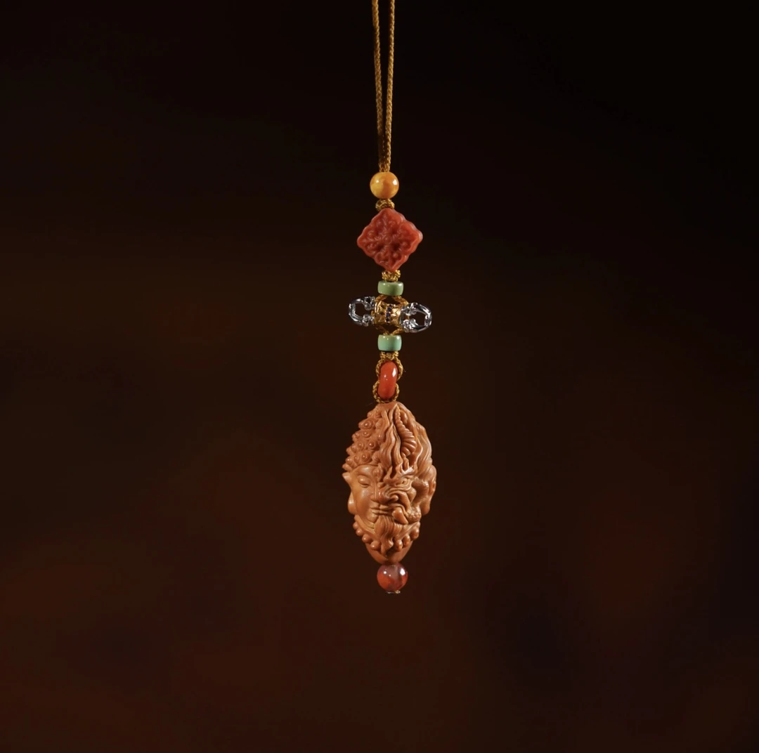 婷姐-南红挂件（L533）