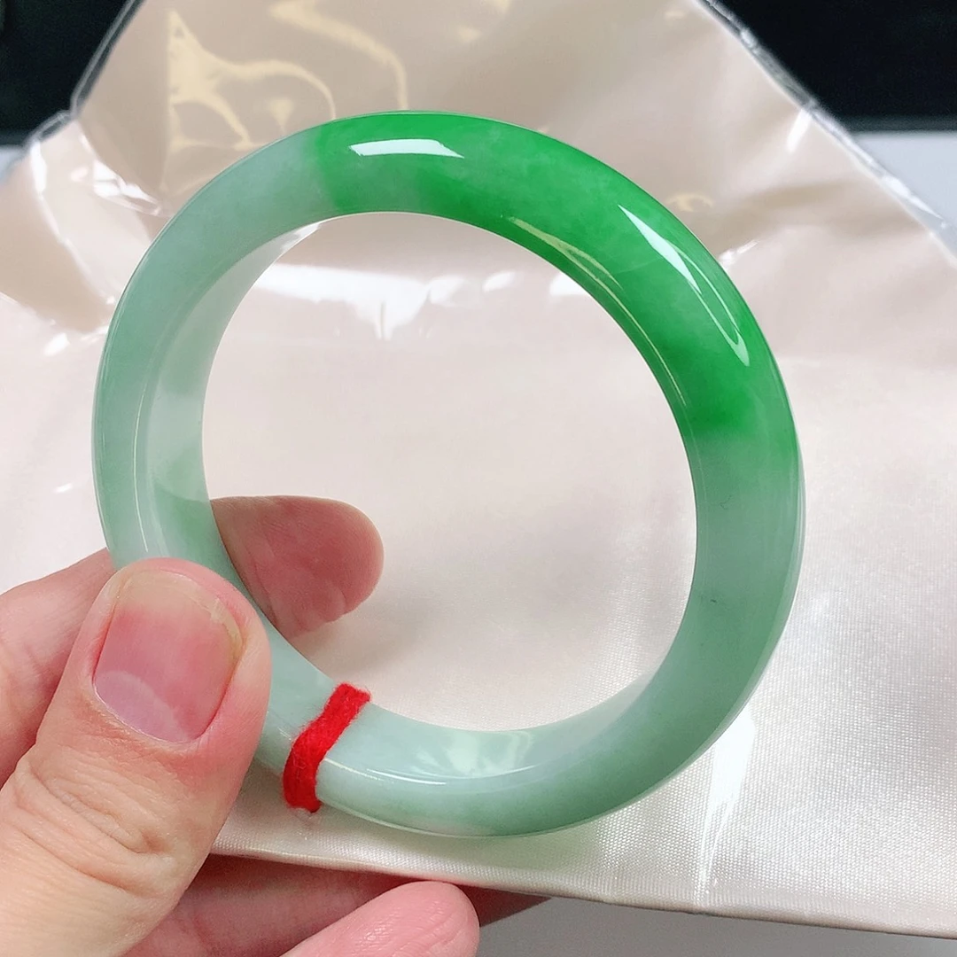 翡翠未镶嵌手镯翡翠1971