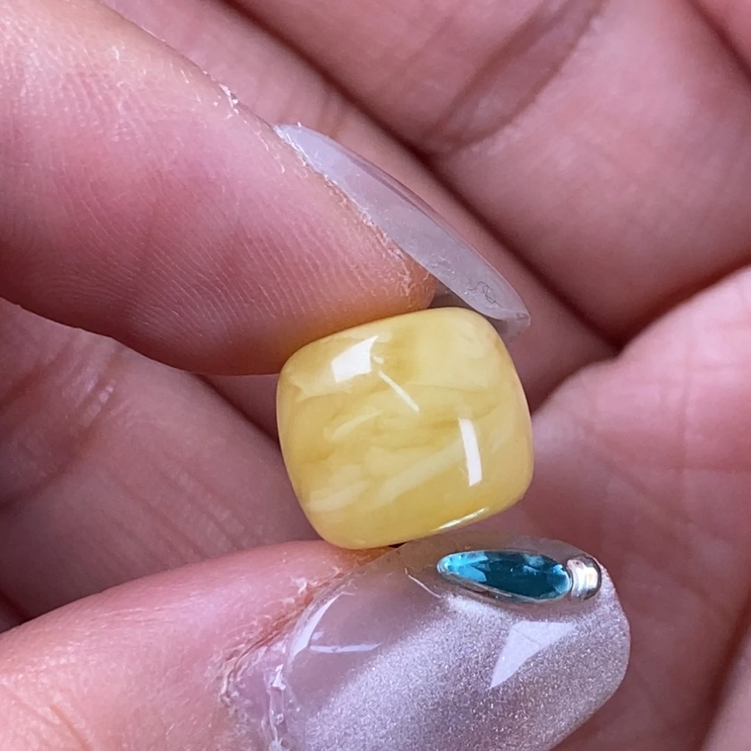 琥珀裸石未镶嵌蜜蜡11.2