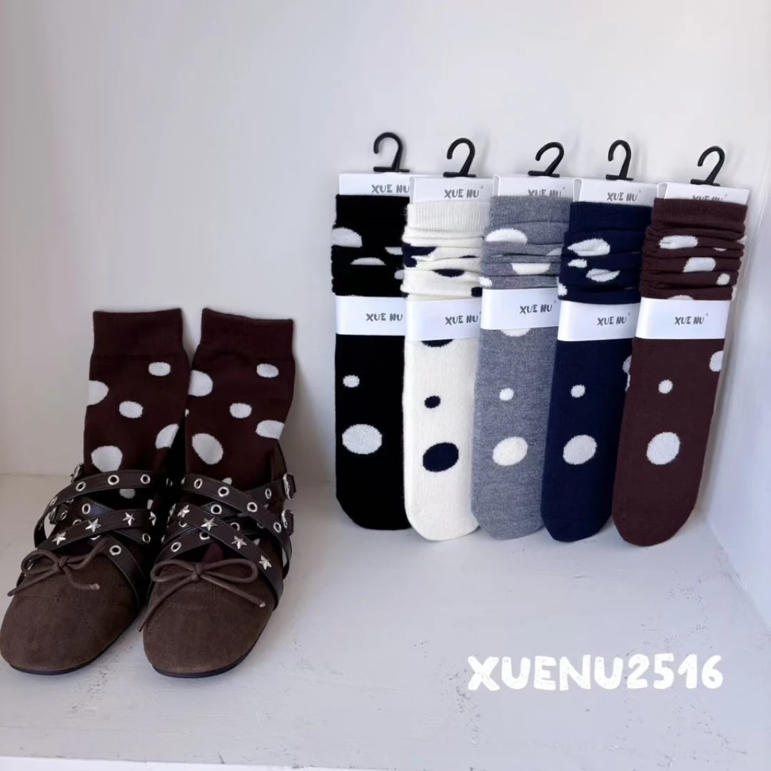 2025年秋冬款大波点直板堆堆袜子女韩版简约(靴奴2516)