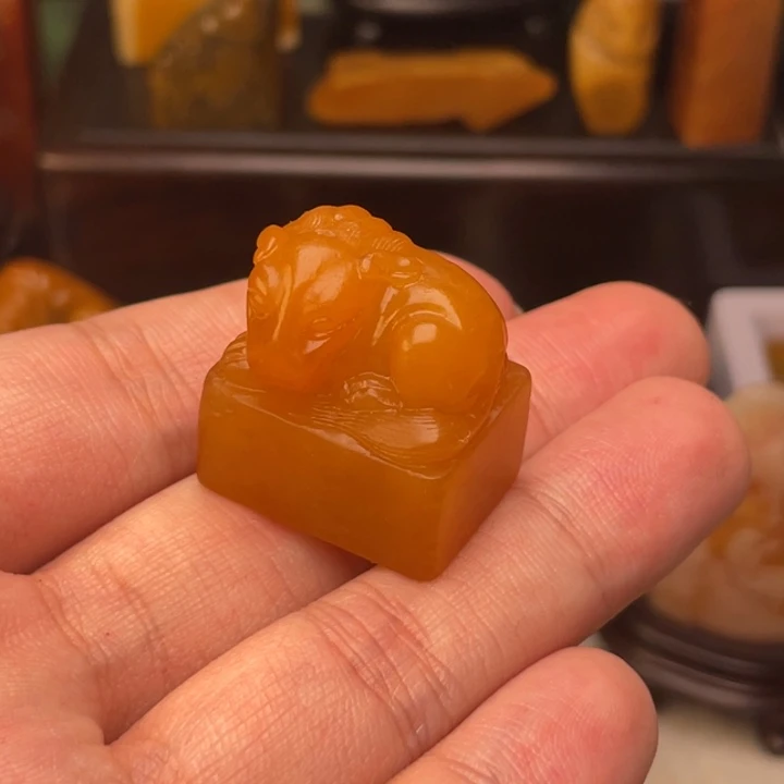 宇***荒田黄石寿山田黄石