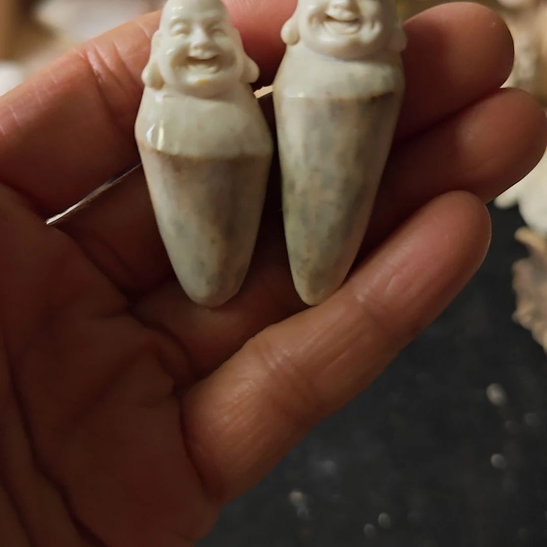 非金属原皮原色角尖弥勒