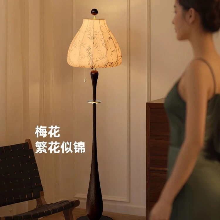 新款法式复古客厅沙发旁落地灯中古实木高级感牡丹印花卧室氛围灯