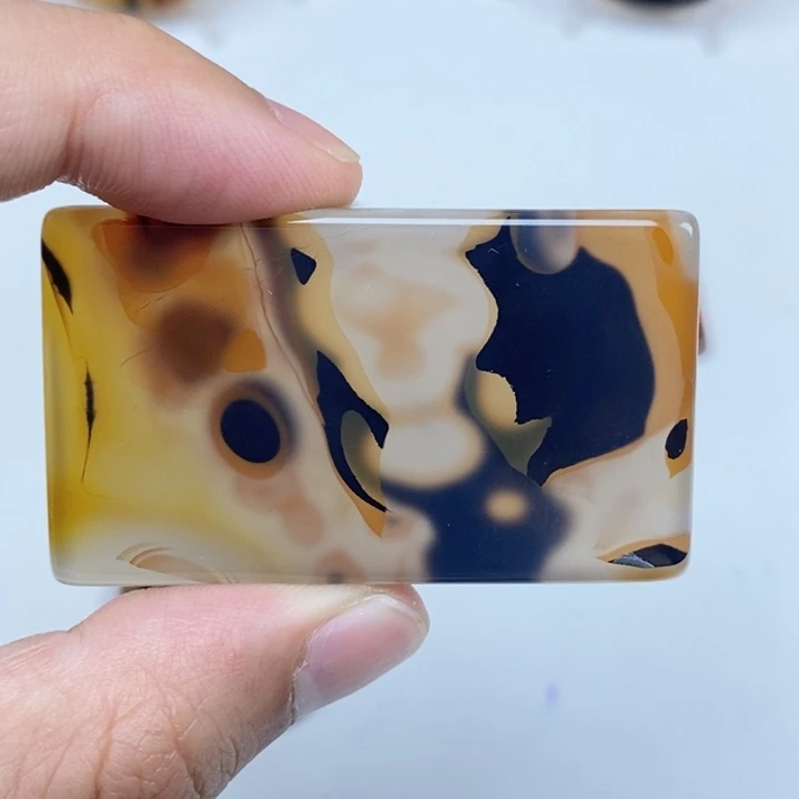 玛瑙/玉髓未镶嵌珠宝半成品