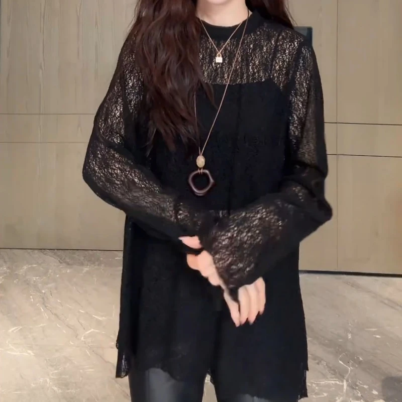 新款秋季时尚显瘦长袖打底衫镂空蕾丝钩花T恤LK2506380