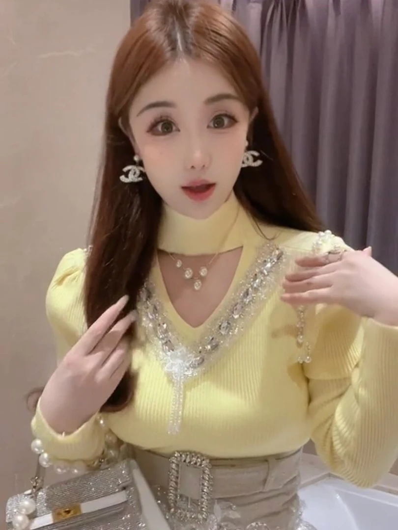 法式小众重工钉珠流苏针织衫女年冬季新款修身镂空打底衫上衣