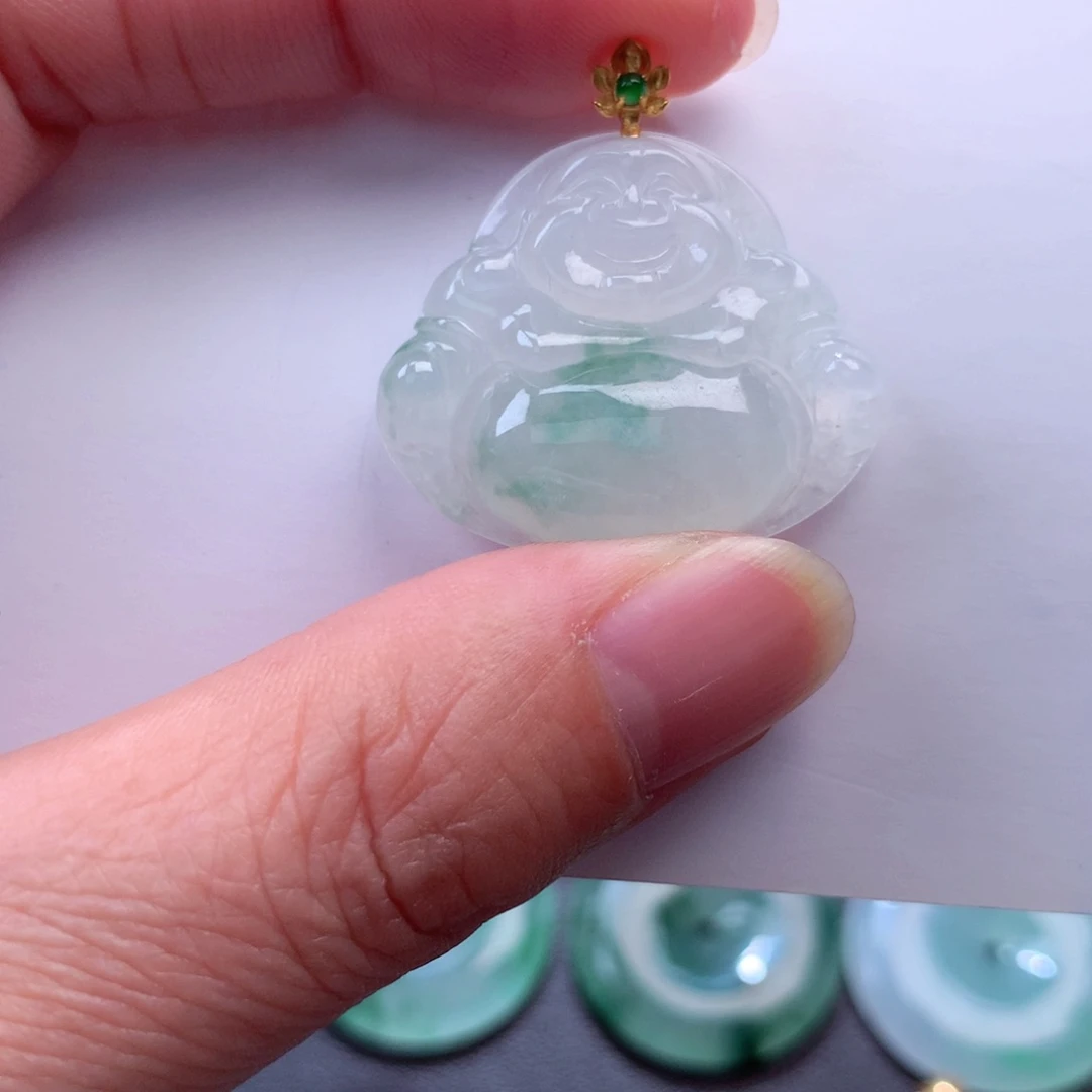 翡翠吊坠(不含链)18K金镶嵌