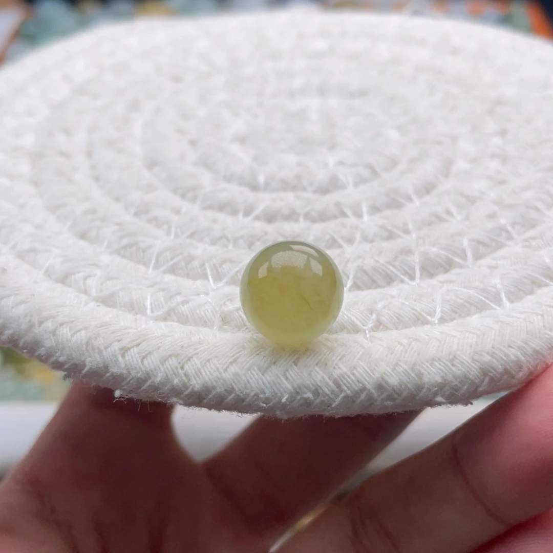 散珠翡翠天然缅甸翡翠a货雪梨黄11.4