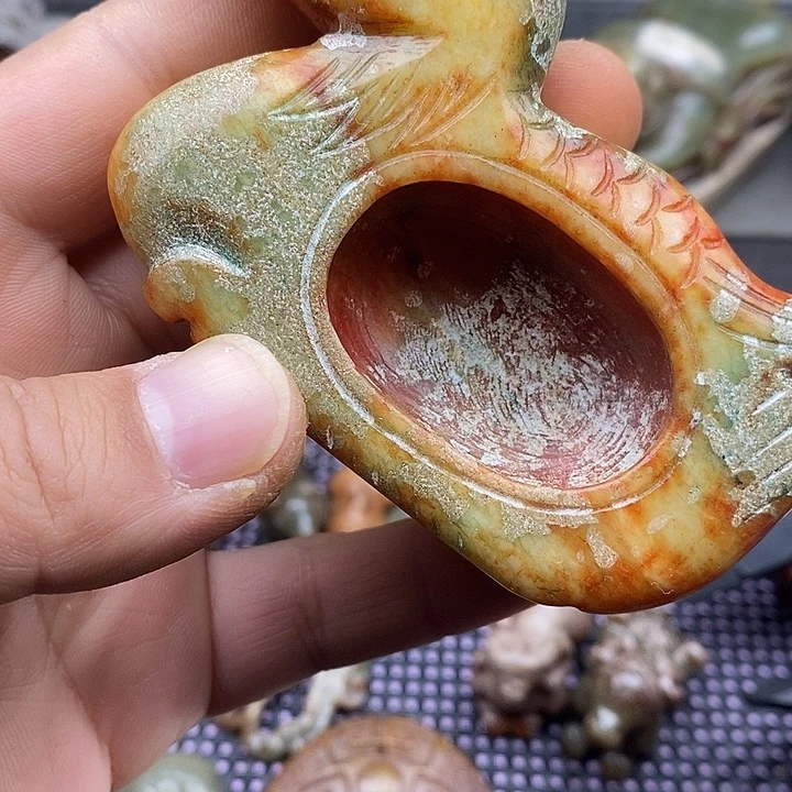 未镶嵌蛇纹石玉颈饰