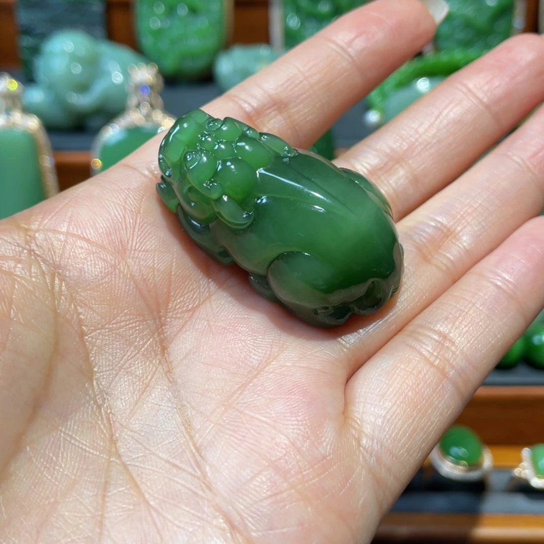 和田玉（碧玉）未镶嵌挂件