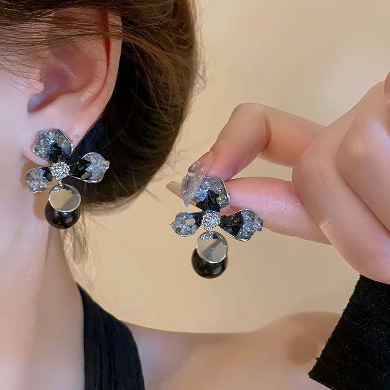 合金耳饰 甜美小清新黑色花朵圆珠耳环高级感个性小众网红耳饰S