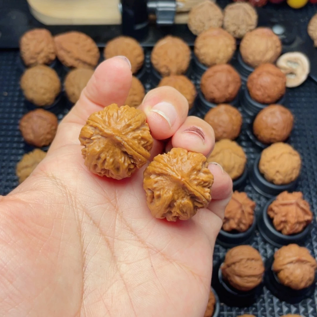 【闪购商品】把件文玩核桃南瓜镦
