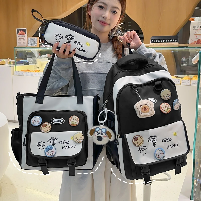 小众设计感书包女生初中生大容量小学生三件套可爱中学生双肩背包