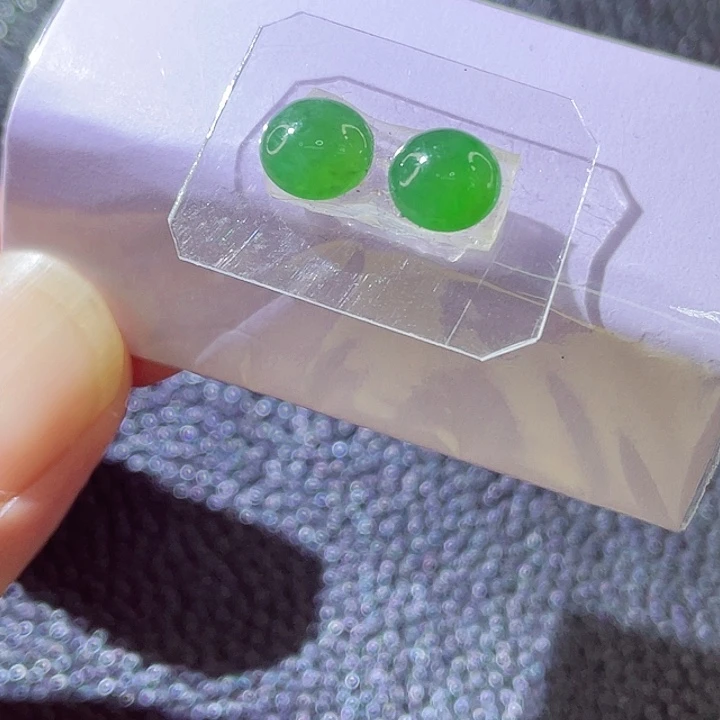 未镶嵌定制翡翠翡翠