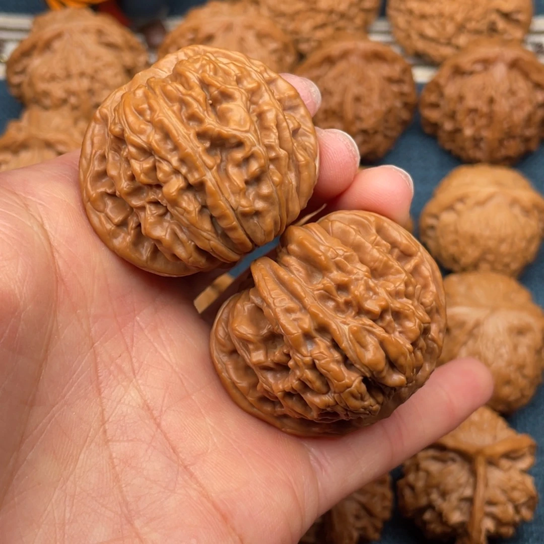 把件文玩核桃42全品毕业汉高楼