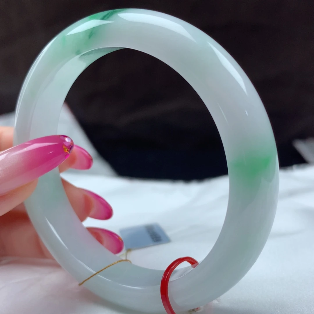 未镶嵌手镯翡翠114318，