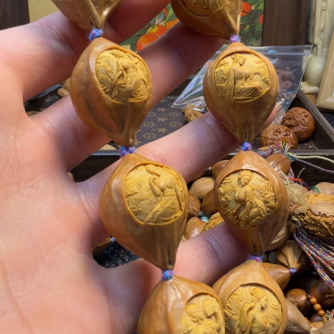 橄榄核手串/手链美女