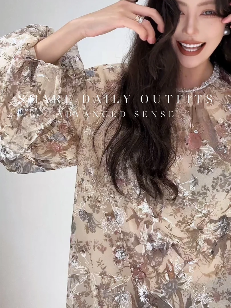 高温妮【花漾】复古印花钉珠蕾丝宽松长袖衬衫 5e52318